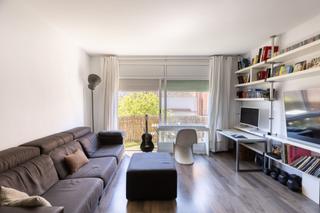 Duplex  Prim. Vivienda totalmente reformada y exterior ubicada a 2 de la playa