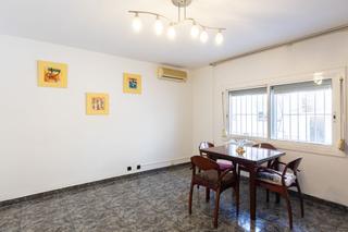 Flat  Vilanova i la geltrú. Piso totalmente exterior ubicado a 5 del mercado municipal de mo