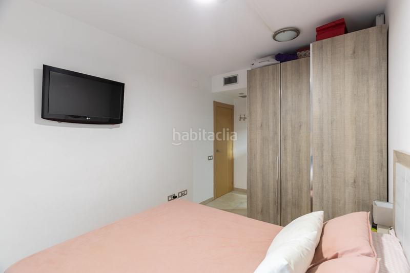 Foto 24e98888-3576-41ab-9d27-d3c91d8dceba. Piso obra seminueva con amplio patio ubicada a 2 del metro l2 en Badalona