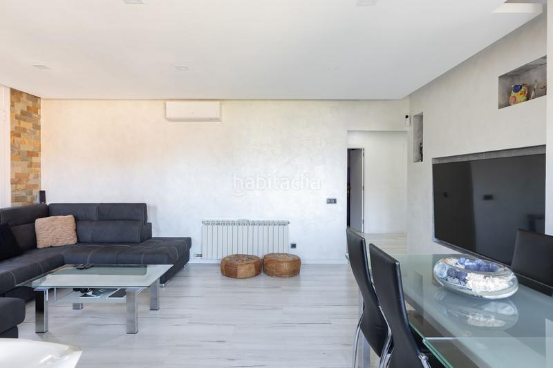 Foto 7d52ba87-2deb-4f49-b037-1679ce2c4435. Etagenwohnung mit heizung in Canyadó Badalona