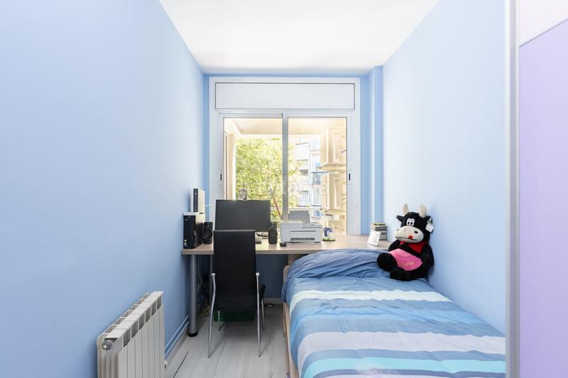 Foto b962494a-1875-40b3-a436-c9f2e0d9ac12. Etagenwohnung mit heizung in Canyadó Badalona