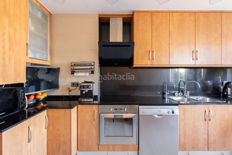 Foto ca72c7a2-429f-44ef-b922-472e07c4ae17. Etagenwohnung mit heizung in Canyadó Badalona