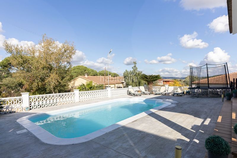 Foto dcbadbc0-98c5-44c3-91e4-577e9daa1e3d. Casa amb calefacció piscina a Niàgara Parc -Àgora Parc Tordera