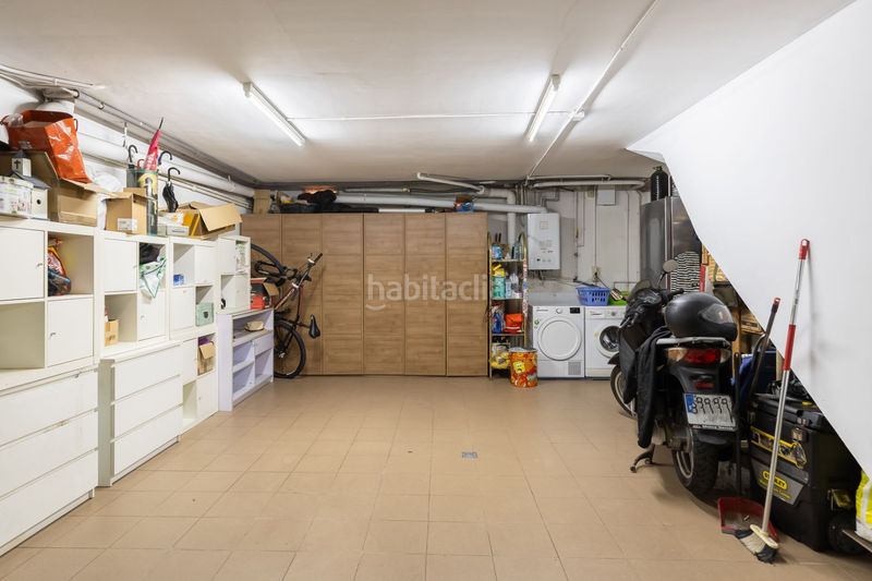 Foto e601cfea-cd11-41b9-8743-27317da78c9c. Casa amb calefacció a Bufalà Badalona