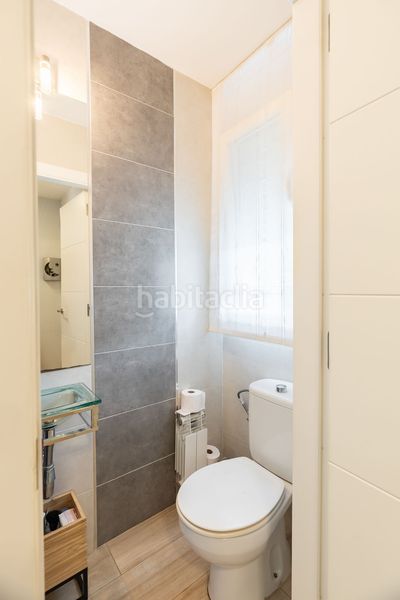 Foto f419d5c7-b886-4732-b966-3b7595ab0f49. Casa amb calefacció a Bufalà Badalona