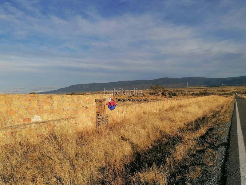 Foto 430e9311-717e-45dc-b9dd-08bca60bddd0. Finca rústica parc. rúst. en venta en brieva. en Basardilla