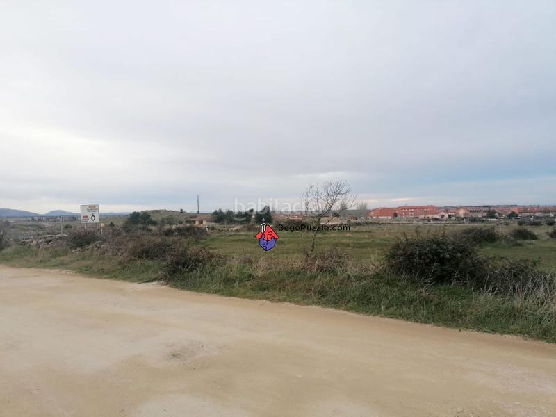 Foto 258c741d-aa2b-42d6-9d99-a8734c8d4a6b. Residential plot in Palazuelos de Eresma