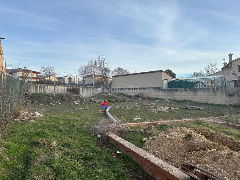 Foto 0d664e8d-5c28-4d4e-9c1b-dc1b9a192089. Terreny residencial a Trescasas