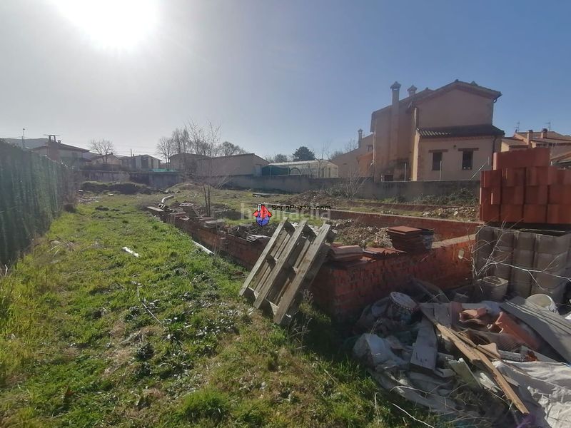 Foto b9b8508e-702f-4f90-a8ea-e59456a50160. Terreny residencial a Trescasas