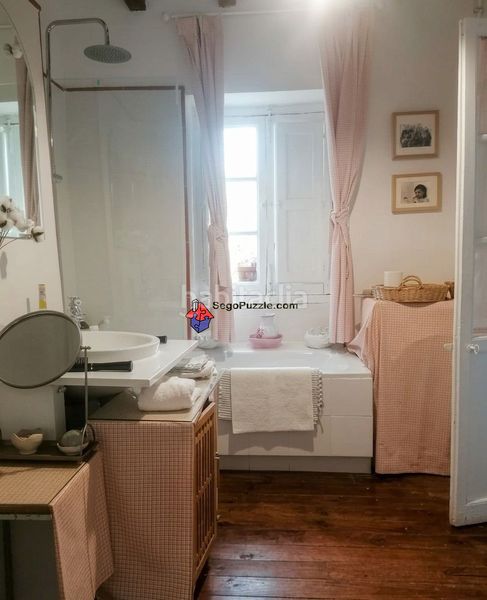 Foto 5d96a759-7a5f-4fe3-9b08-dab0662eb2a7. Casa amb calefacció a Torrecaballeros