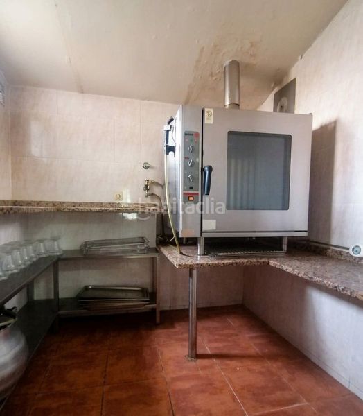Foto 454a967f-5452-4a6c-b07e-d50134c077d8. Edificio in Roda de Eresma