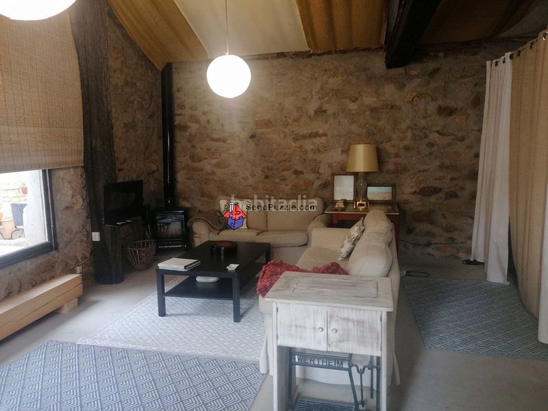 Foto 175e7758-8ab1-44ac-8634-743625f0b041. Casa amb calefacció a Torrecaballeros