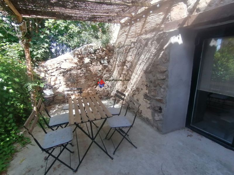 Foto 1e494c3d-a53b-45af-9fc4-d2732fb5e541. Casa amb calefacció a Torrecaballeros