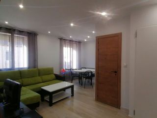 Miete Zweistöckige Wohnung  Prado. Duplex en alquiler en la albuera, 4 dormitorios.