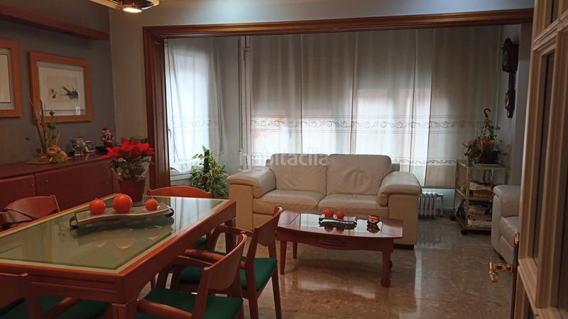 Foto 1729b4ff-e2f9-4d41-bbe4-a16213a6b417. Casa pareada en Marianao Sant Boi de Llobregat