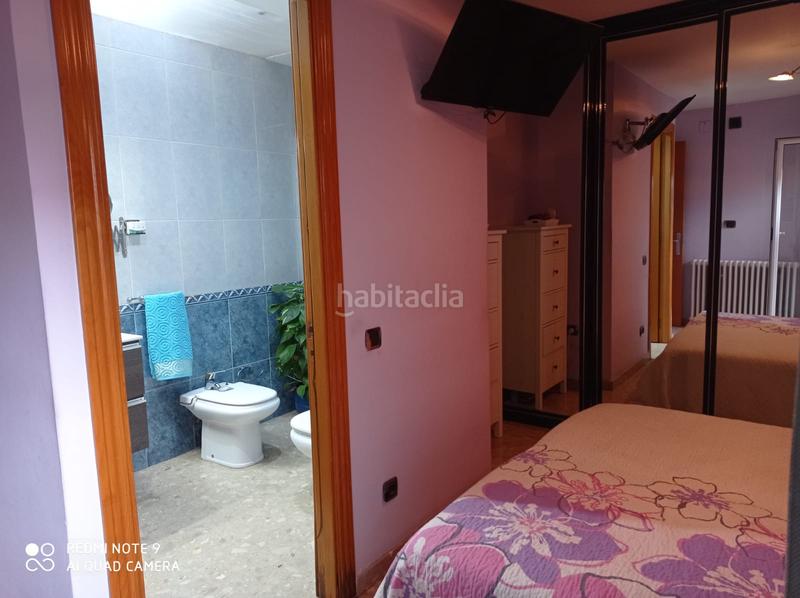 Foto 6bc1a159-2e5d-4582-ac12-bebd8550dbdf. Maison jumelée avec chauffage parking dans Marianao Sant Boi de Llobregat