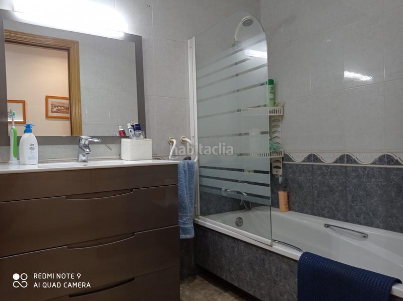 Foto f10c9244-fbca-44c0-9d4d-b1be2af94960. Towny house with heating parking in Marianao Sant Boi de Llobregat