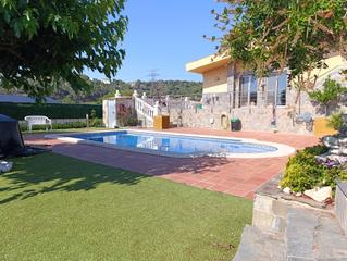 Xalet a Sant Fost de Campsentelles