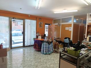 Local commercial à Montornès del Vallès. Local en venta en montornés del vallés
