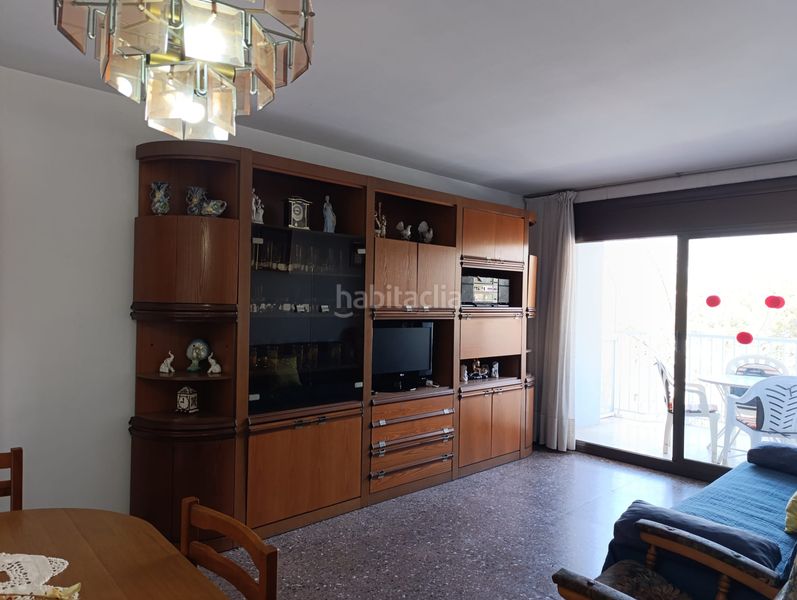 Foto 3b9db516-7fb4-44c1-bb57-21d86a48a59f. Pis a Calafell platja Calafell