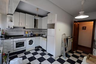 Piso en Bagatza - S. Vicente