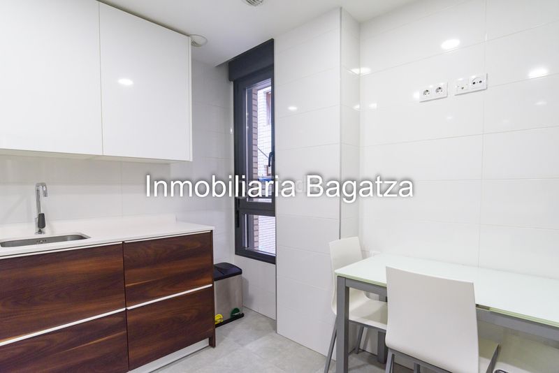 Foto b861e1a0-3626-481d-b509-60715e8d874f. Pis amb calefacció aparcament a Bagatza - S. Vicente Barakaldo