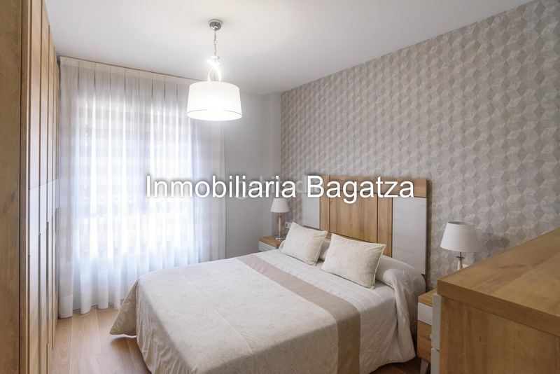 Foto da0db682-5b20-4794-9709-3a4c7734255a. Pis amb calefacció aparcament a Bagatza - S. Vicente Barakaldo