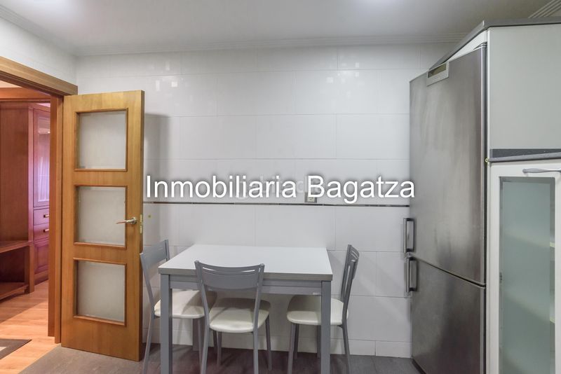 Foto 37700965-c616-4235-b3c4-d8e116295976. Piso en Bagatza - S. Vicente Barakaldo