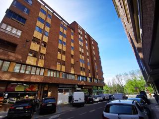 Appartement à Centro. Piso  palencia av. castilla