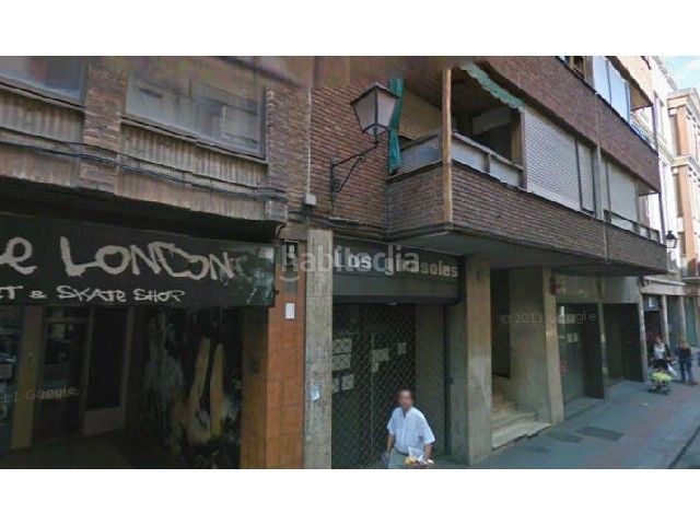 Foto cea7c83e-6c28-4087-becf-c708643cee9f. Aparcament cotxe a Centro Palencia