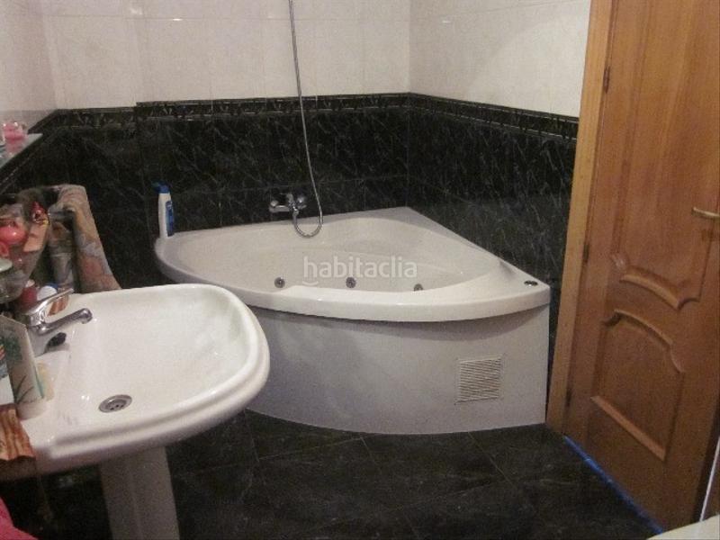 Foto 67f2b622-cb8d-401c-b478-ac041f3e8b29. Casa con parcheggio in Centro Palencia