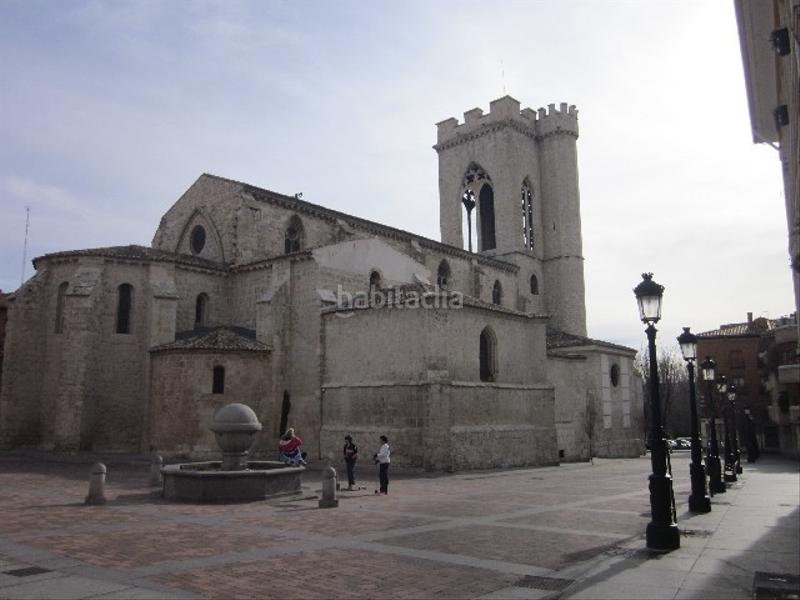 Foto c014cde8-d359-4a73-ab7d-bbf7c1a22da6. Casa con parcheggio in Centro Palencia