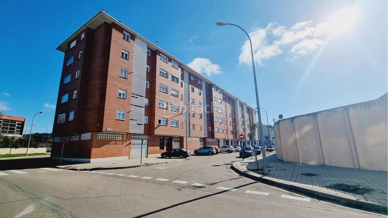 Foto b6577c7d-4c69-4002-b07b-11131688fa19. Appartement avec chauffage parking dans Avenida de Madrid Palencia