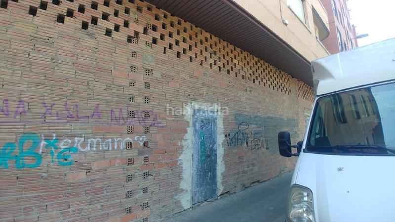 Foto 16f2cf24-f4ed-488a-b288-4e29a3f5e39a. Alquiler local comercial local palencia av. santander en Burjassot