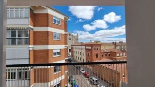 Apartament  C gaspar arroyo. Apartamento  palencia centro