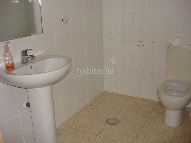 Foto 091b23a2-0e6f-4771-a891-05b7881dff18. Local comercial a Centro Palencia