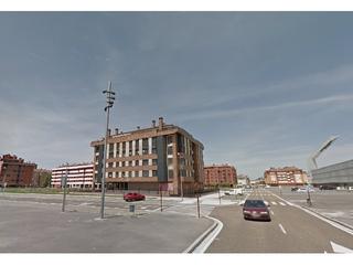 Location Local commercial  C hijas de la caridad. Local  palencia eras del bosque
