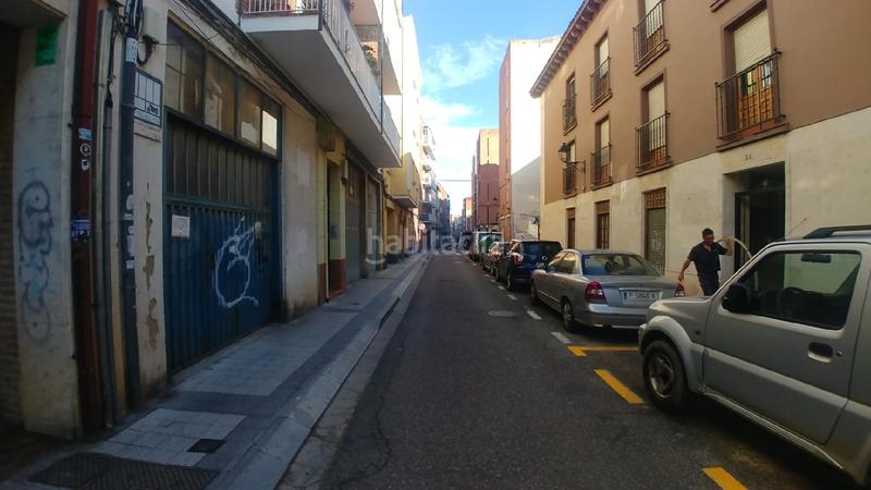 Foto cd9f51ca-8e07-4301-95f4-eab22c67a341. Location parking voiture dans Centro Palencia