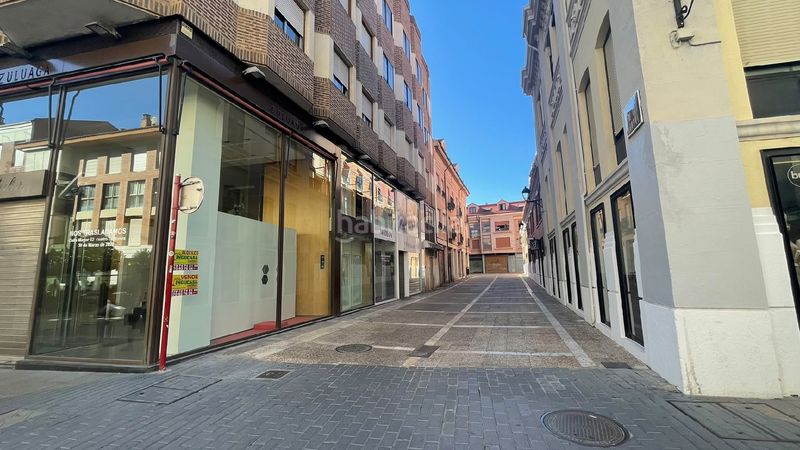 Foto 125b0cc5-12cf-45cf-9a58-5939d21935f5. Aparcament cotxe a Centro Palencia