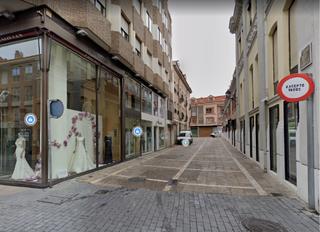 Aparcament cotxe a Centro. Garaje  palencia centro