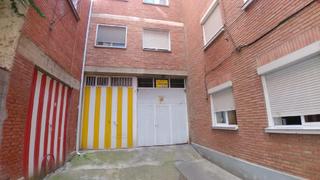 Miete Autoparkplatz in Centro. Garaje  palencia centro