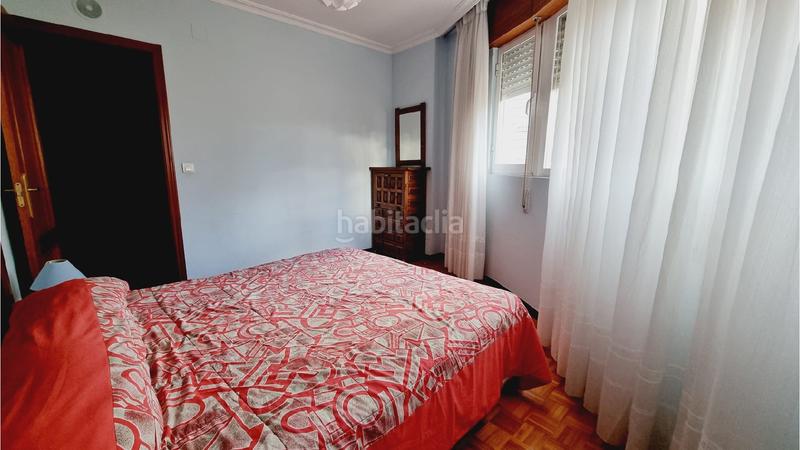 Foto 2f2ea277-fcf2-405d-8e8a-fd77e87d55d1. Pis amb calefacció aparcament a Santiago - San Telmo Palencia