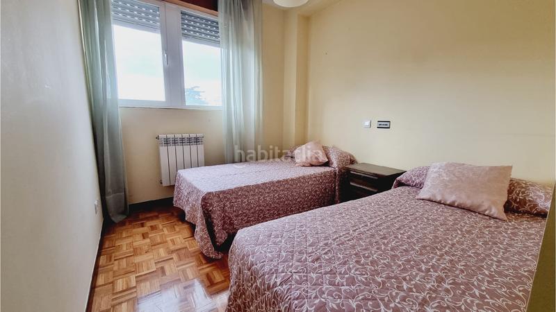 Foto f06d33fa-6e5c-4754-bac8-c69049a0571e. Pis amb calefacció aparcament a Santiago - San Telmo Palencia