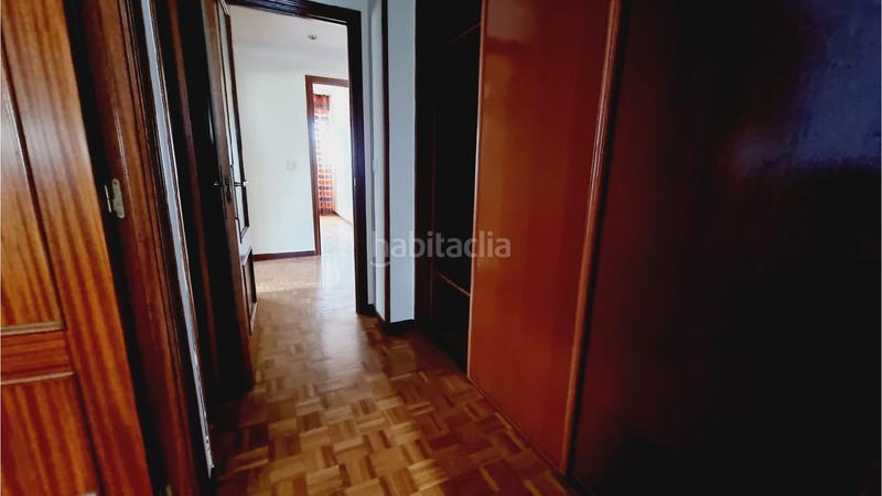 Foto fb8c863a-ab0d-4381-9d14-c78e5a00a3a9. Pis amb calefacció aparcament a Santiago - San Telmo Palencia