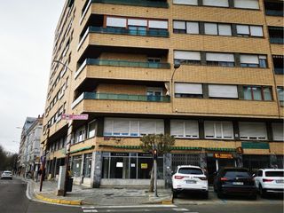 Business premise in AV CASTILLA