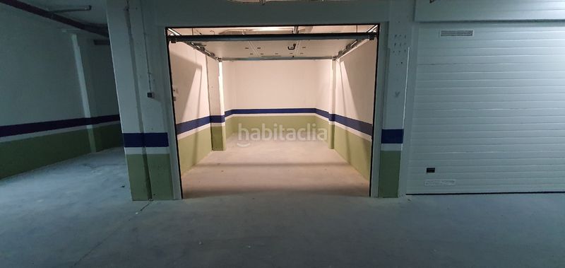 Foto e08e1984-4f66-4fee-b88b-d53bad05fb8b. Aparcament cotxe a Avenida de Madrid Palencia
