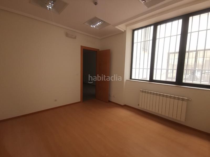 Foto 3464d92b-1e8d-48f0-8667-21ea3153d656. Alquiler oficina  Centro en Centro Palencia