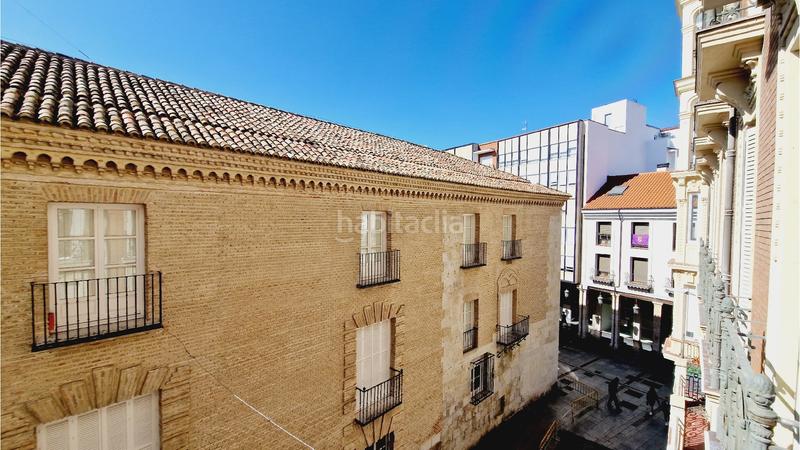 Foto 0c40f7c3-7598-4132-abb9-1e8dcb9c77e9. Apartamento  centro en Allende el Río Palencia