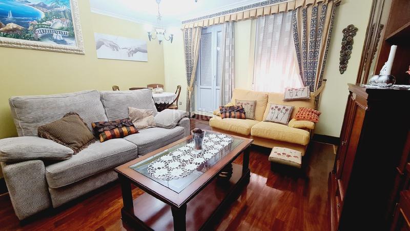 Foto 0dc6e997-56a6-4f0e-b375-1bf3fbe4c9e8. Location appartement avec chauffage dans Centro Palencia