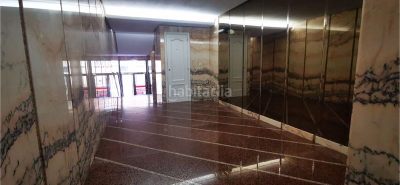 Foto beae0319-3d54-43b2-86bd-07456bf56fde. Pis amb calefacció aparcament a Centro Palencia